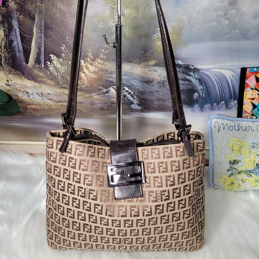 Fendi Black and Brown Shoulder Bag